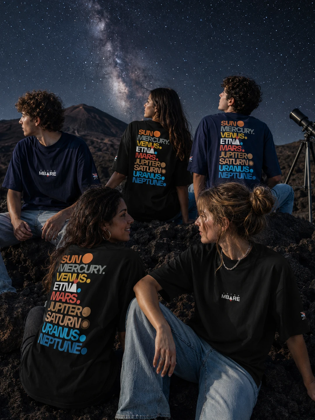 Centro di Gravità Permanente - AstroMbare x Wecatania - Tshirt Oversize